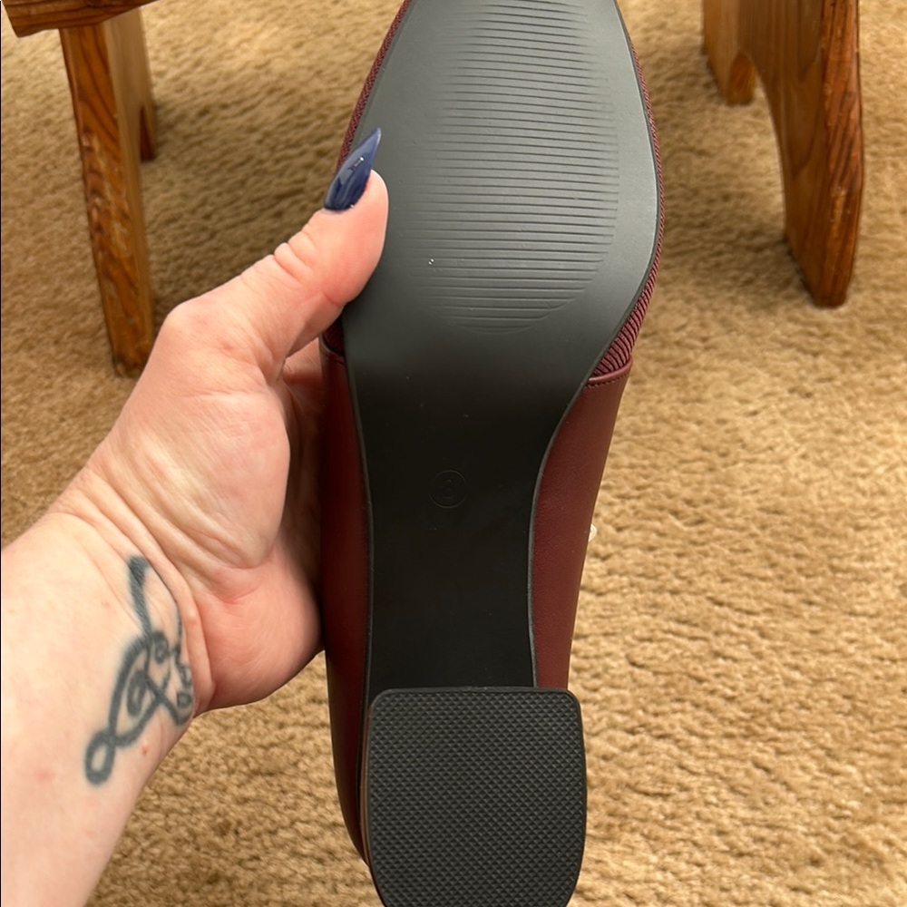 Benassal cranberry heeled loafers - Picture 3 of 7